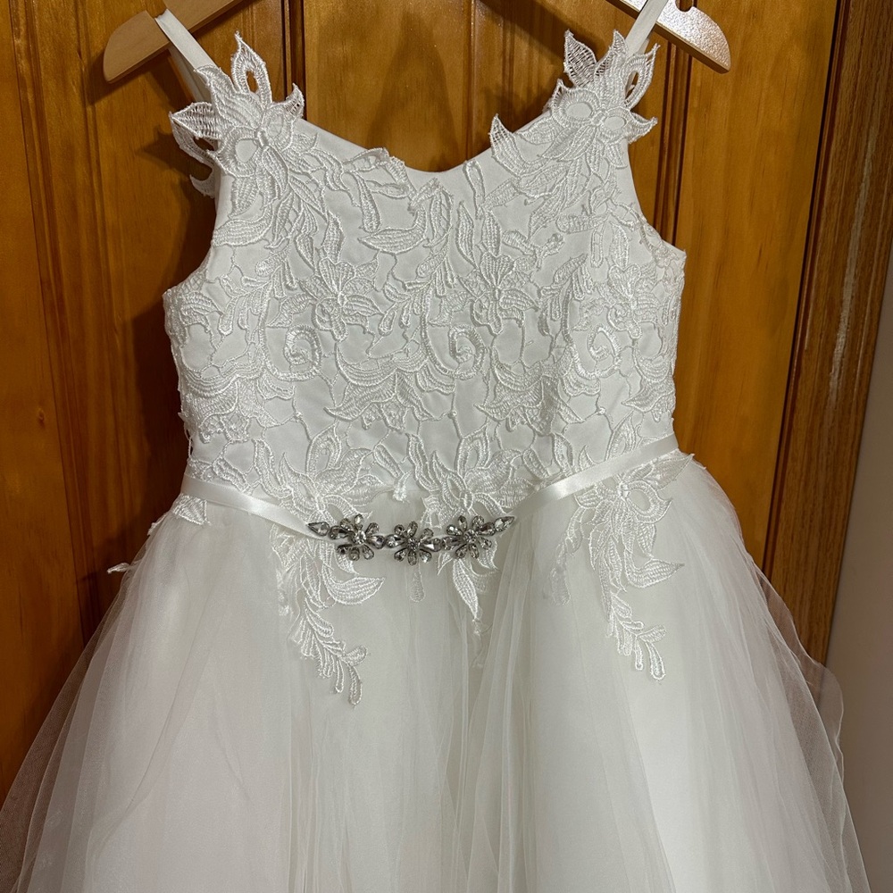 Beautiful flower girl dress
